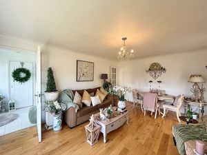 Photo 18- click for photo gallery